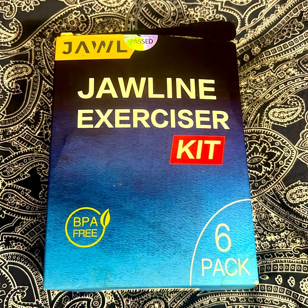 🔥JAW LINE EXERR KIT BPA FREE *RESULTS IN 30 DAYS! #MEWING NIB
